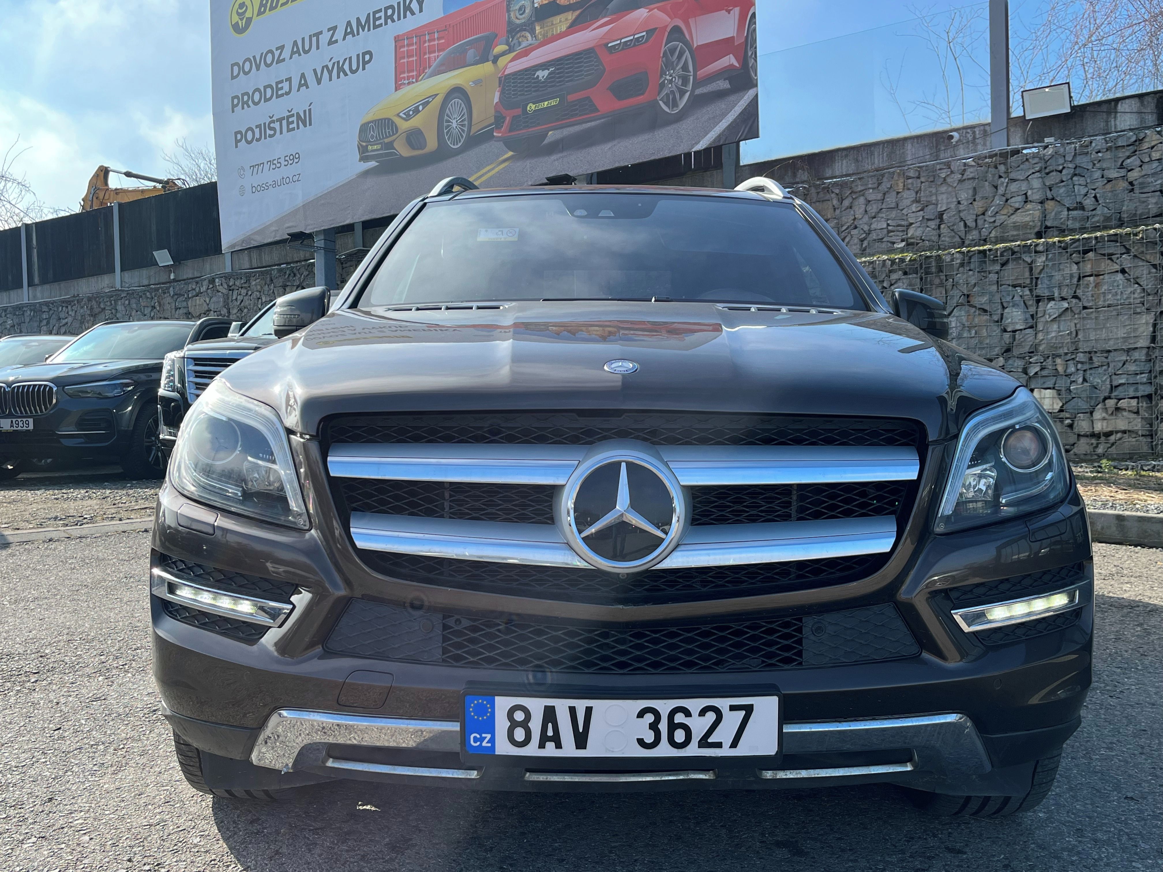 Mercedes-Benz GL, Mercedes-Benz GL 500 2014 - fotka 2