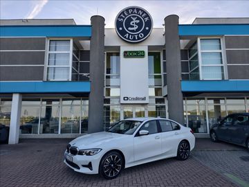 2,0 320d xDrive AT