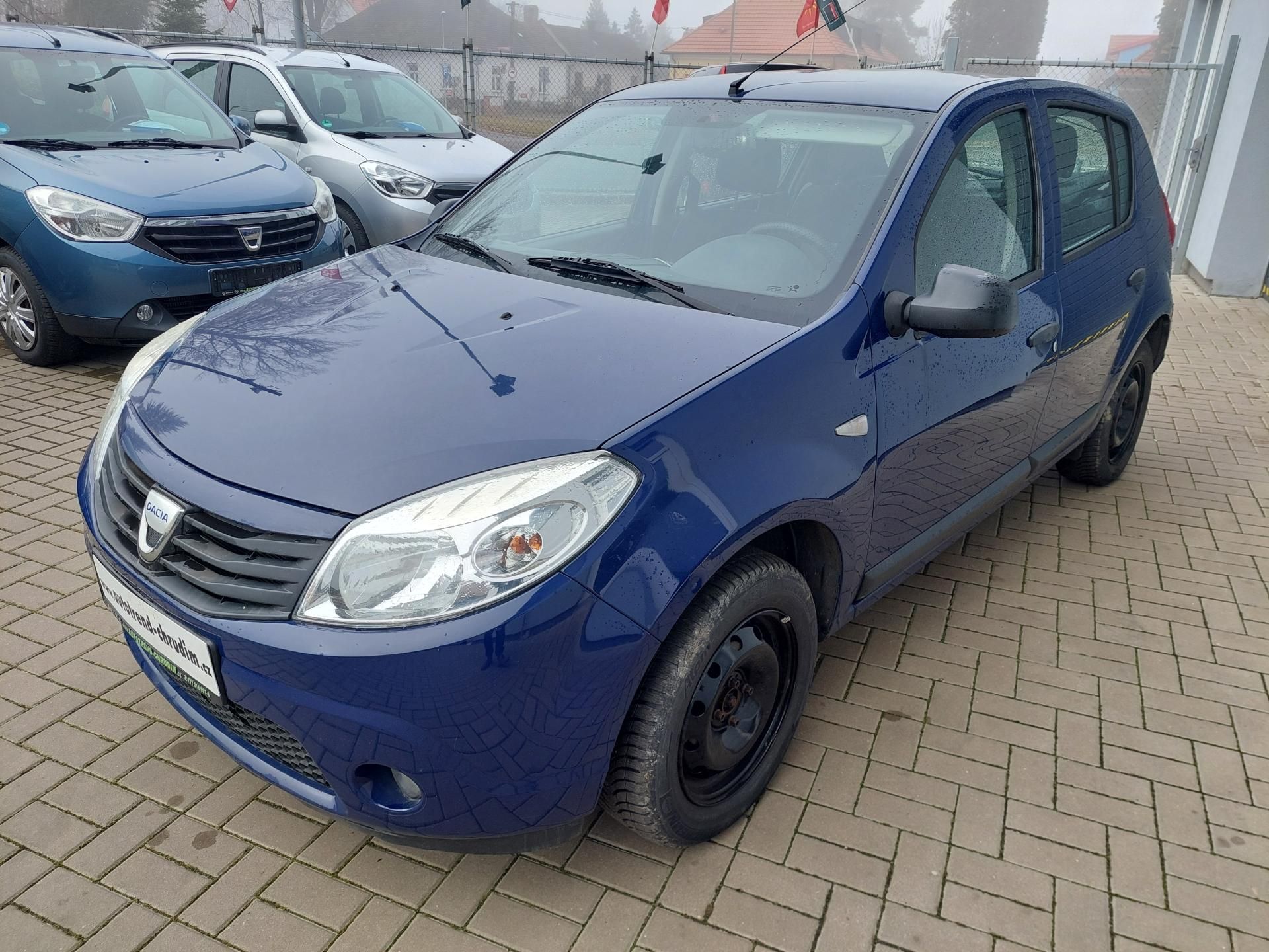 Dacia Sandero, 1.2i-16v - fotka 2