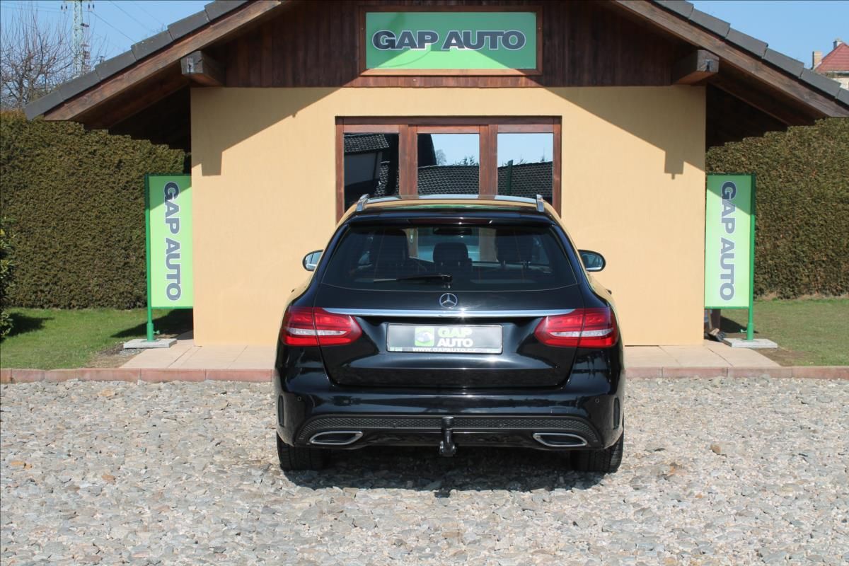 Mercedes-Benz Třídy C, 250D 150kW AMG 4MATIC - fotka 5