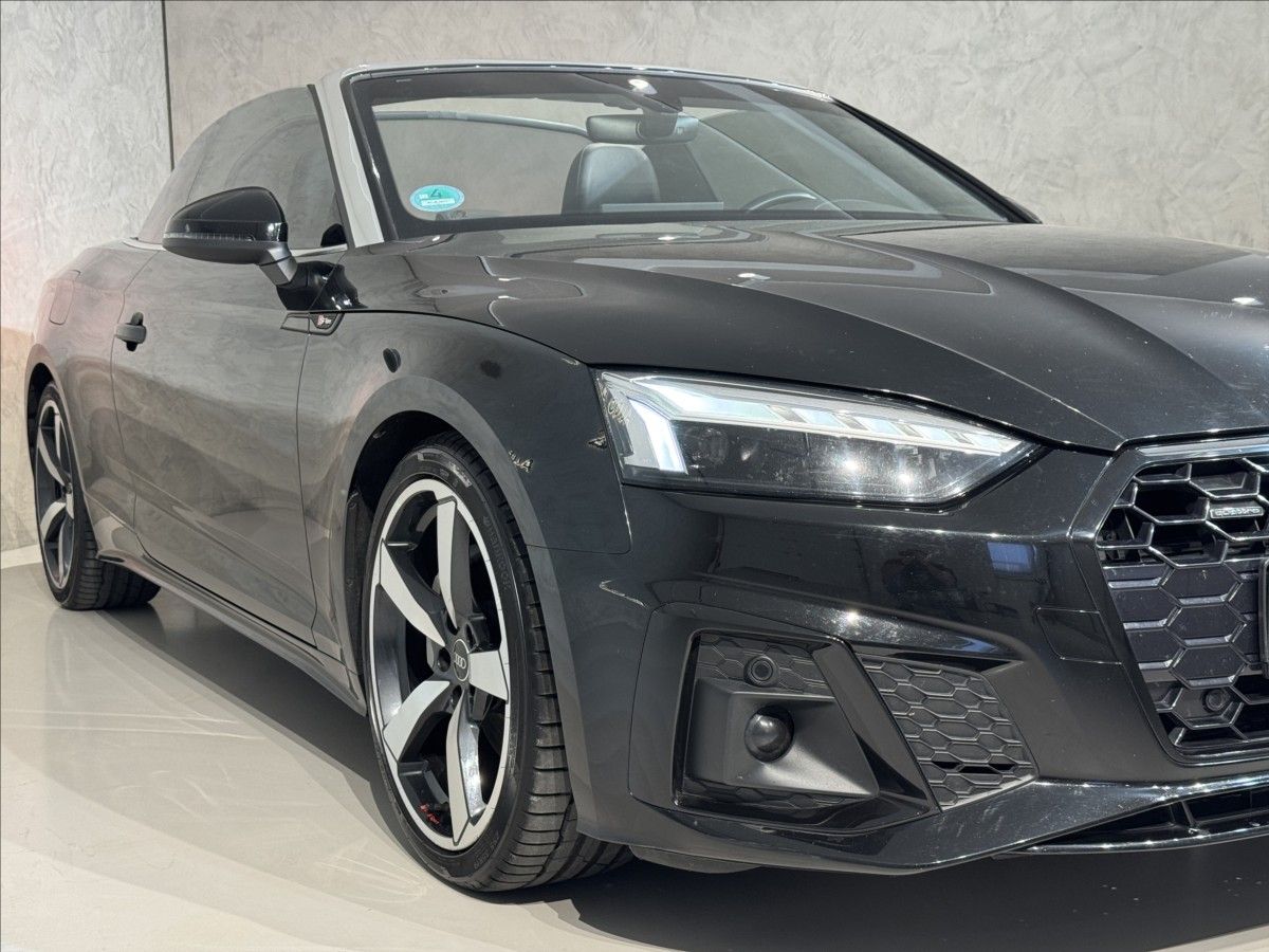 Audi A5, 2,0 TDi  S-Line Quattro Matrix - fotka 5