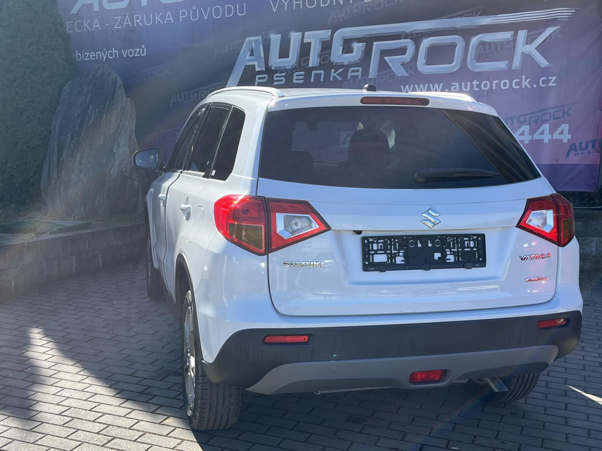 Suzuki Vitara, 1.6/88kW, COMFORT, 4x4 - fotka 6