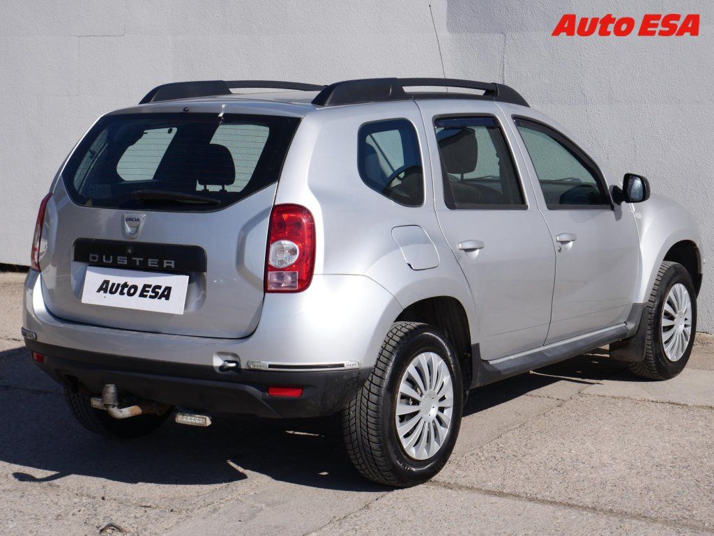 Dacia Duster, 1.6i,1.maj,AC,tažné - fotka 6