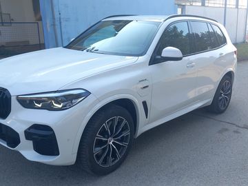3.0 xDrive45e AT