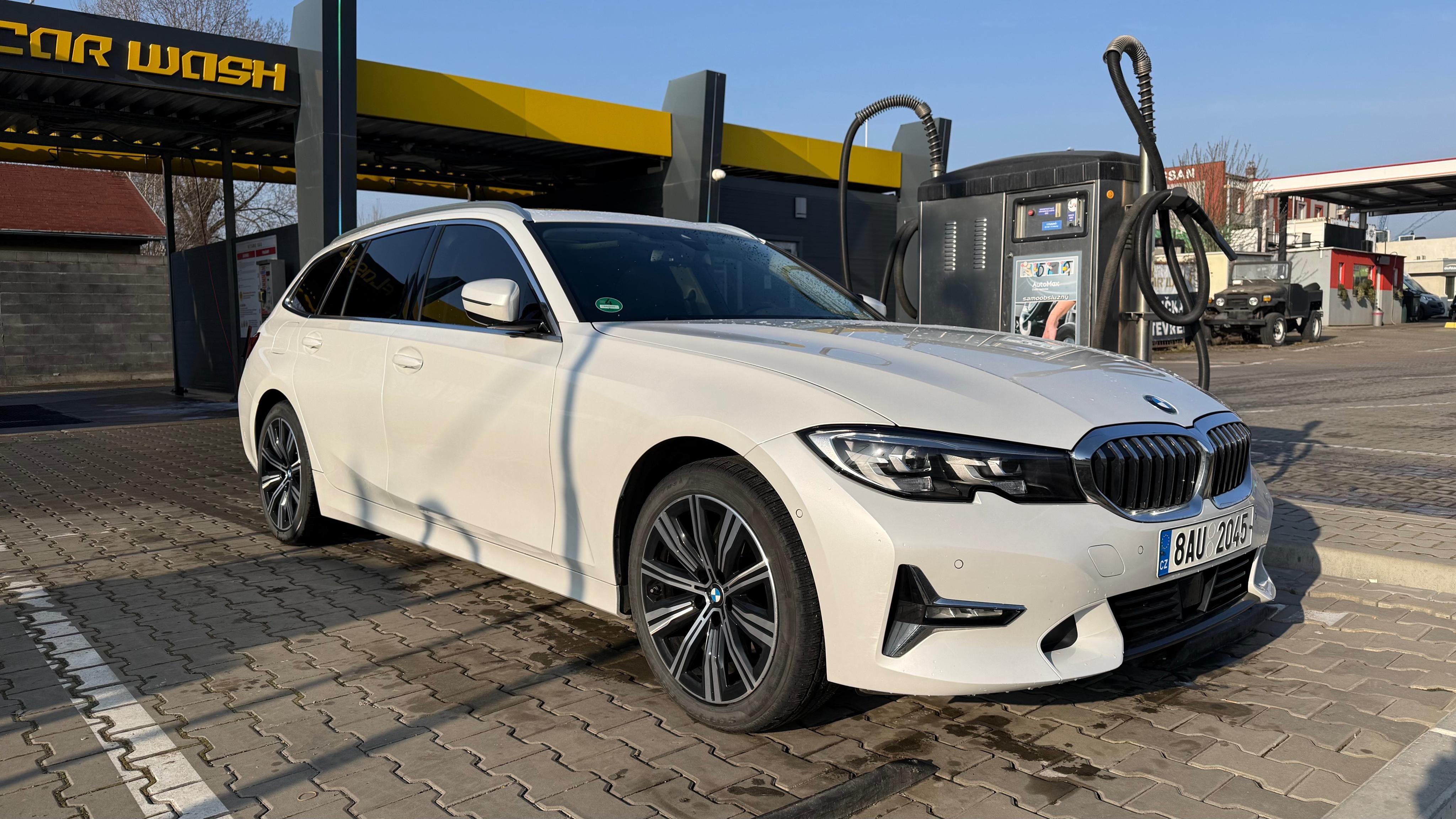 BMW Řada 3, BMW 320d xDrive - NOVÁ CENA! - fotka 4