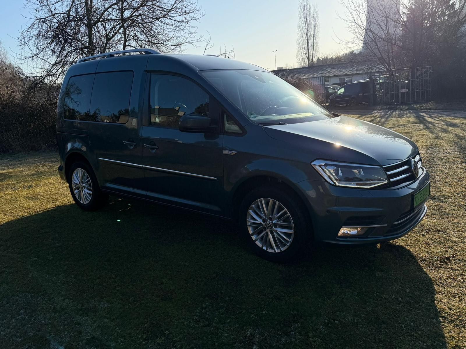 Volkswagen Caddy, HIGHLINE 1,4 TSI - TOP VÝBAVA - fotka 4