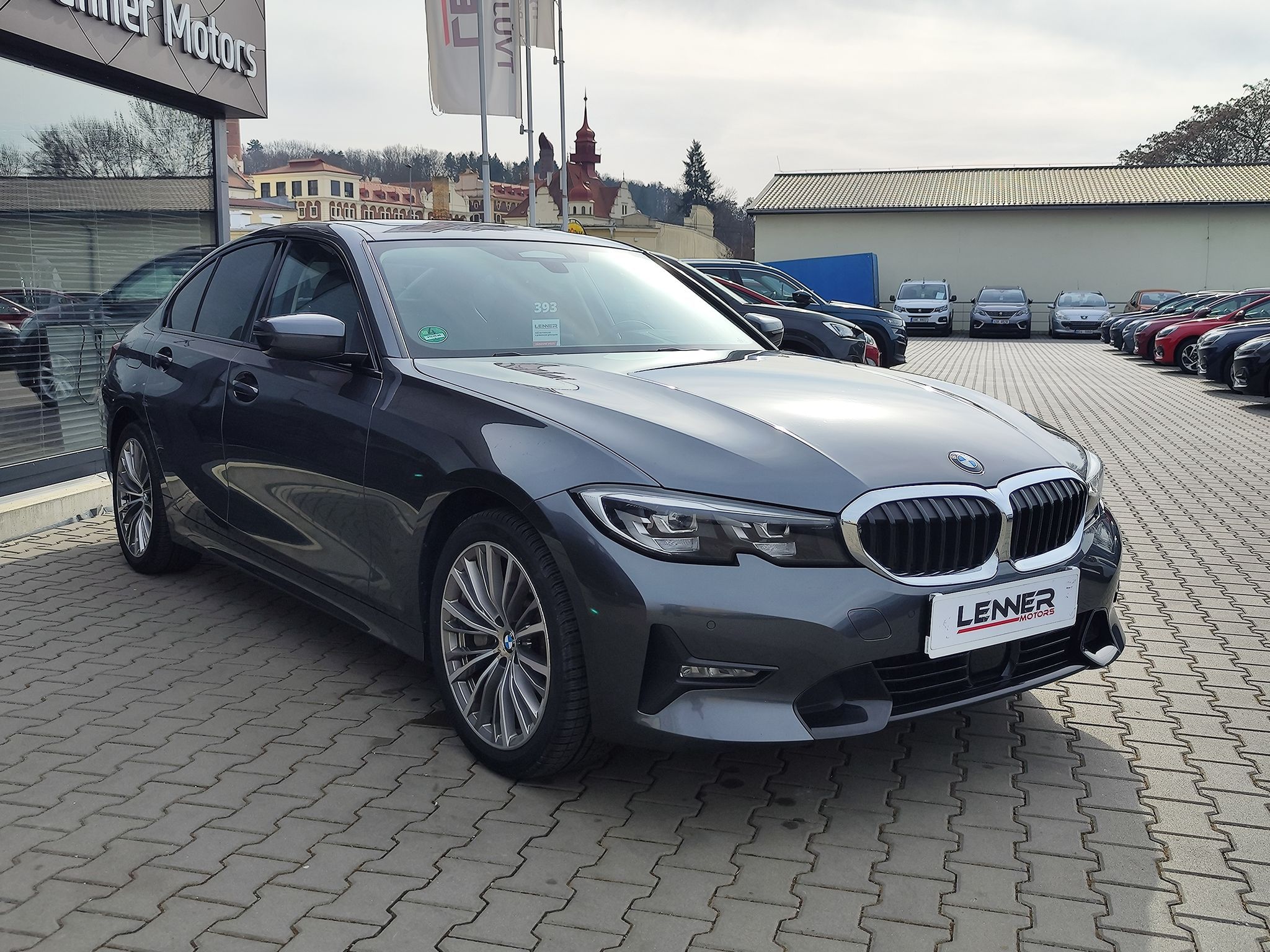 BMW Řada 3, 330e 2.0/215kW Sportline PHEV - fotka 3