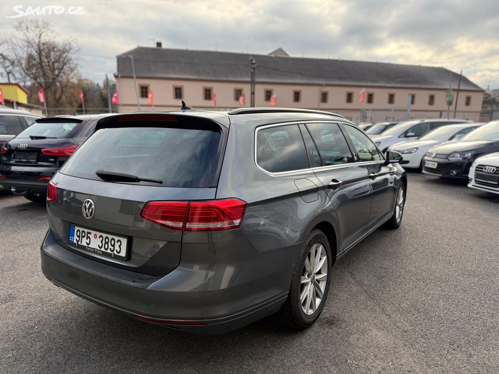 Volkswagen Passat, 2.0 tdi, 140kw - fotka 3