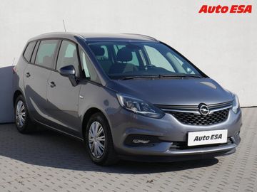 1.4T,1.maj,AC,výhřev sed