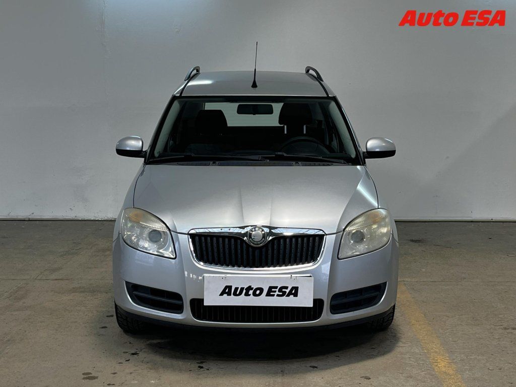 Škoda Roomster, 1.2 12V,AC - fotka 2