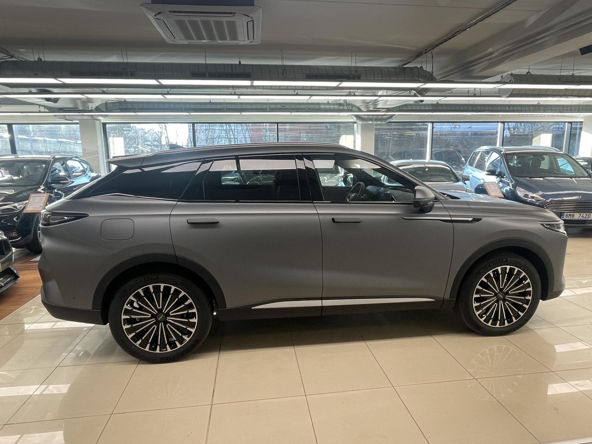 Omoda 9, Omoda 9 PHEV Premium - fotka 6