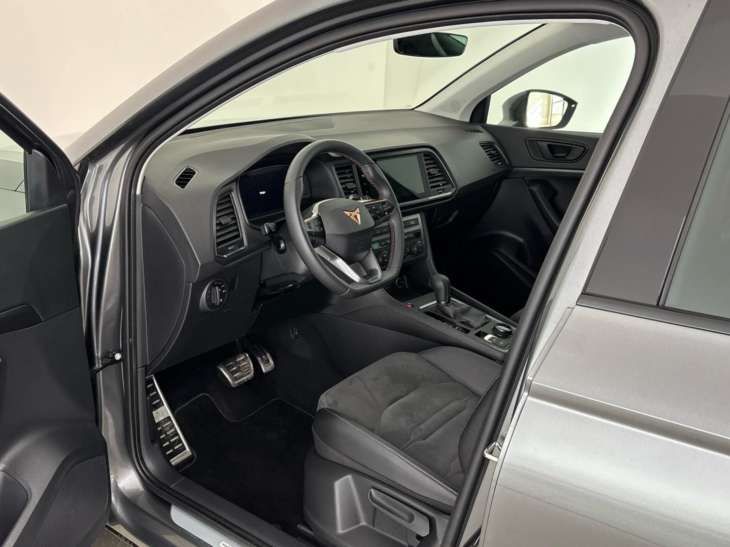 Cupra Ateca, 1.5 TSI / 110 kW DSG - fotka 6
