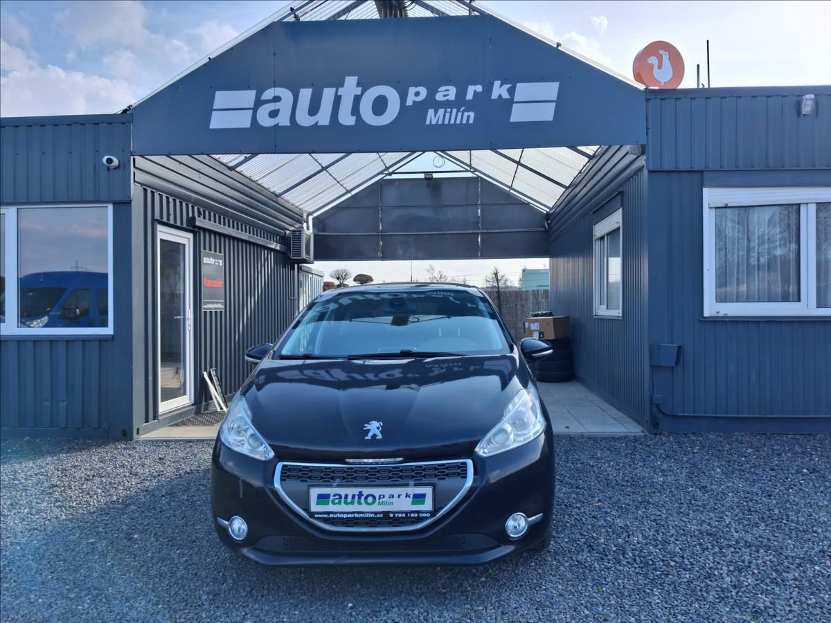 Peugeot 208, 1,6 Hdi 84 kw, 6 kvalt - fotka 2