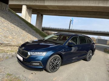 2.0TDI CLEVER LED*TAŽNÉ*NAVI