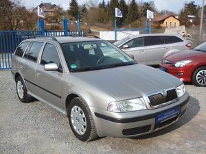 Škoda Octavia, 1.6i Tour 75KW , 1.majitel