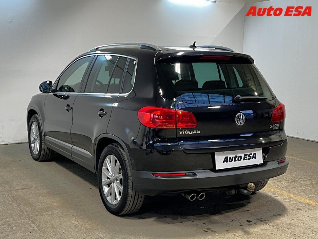 Volkswagen Tiguan, 2.0TDi 4x4,Sport,DSG - fotka 6