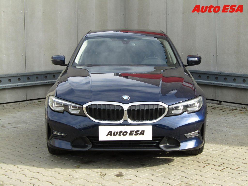 BMW Řada 3, 2.0 D 320d xDrive,2.maj,ČR - fotka 2