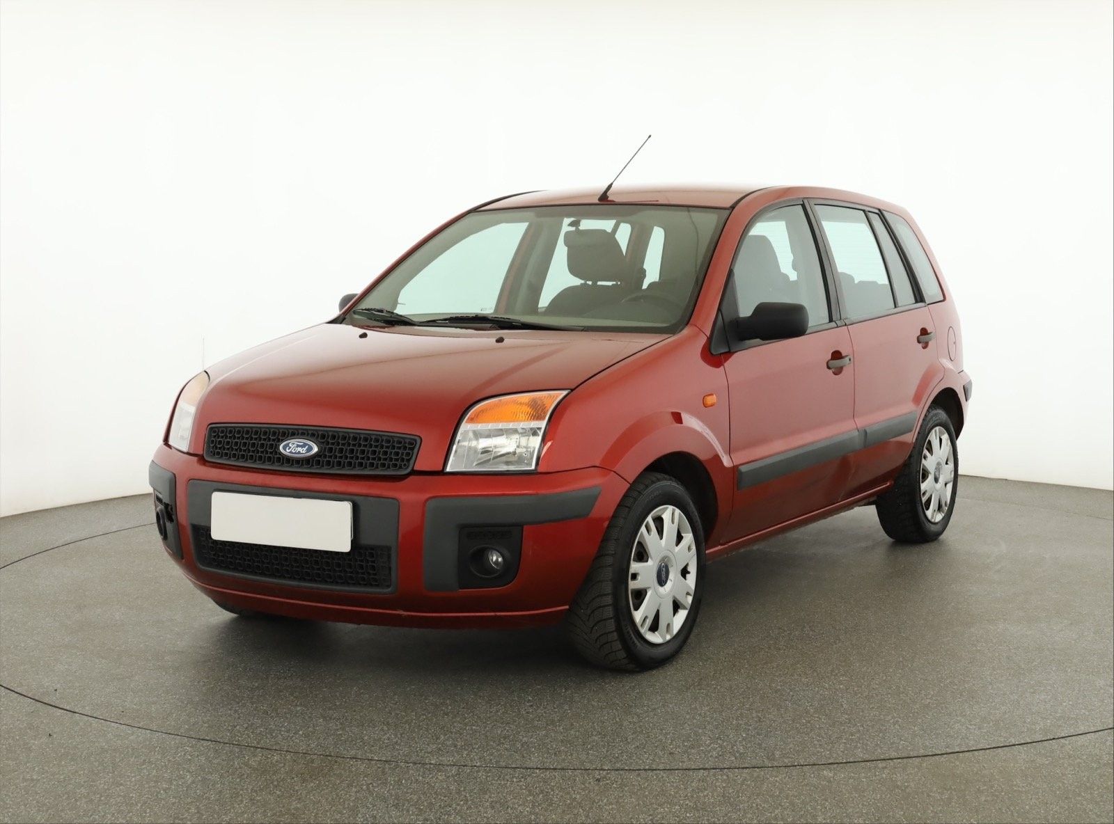 Ford Fusion, 1.4, zamluveno - fotka 2