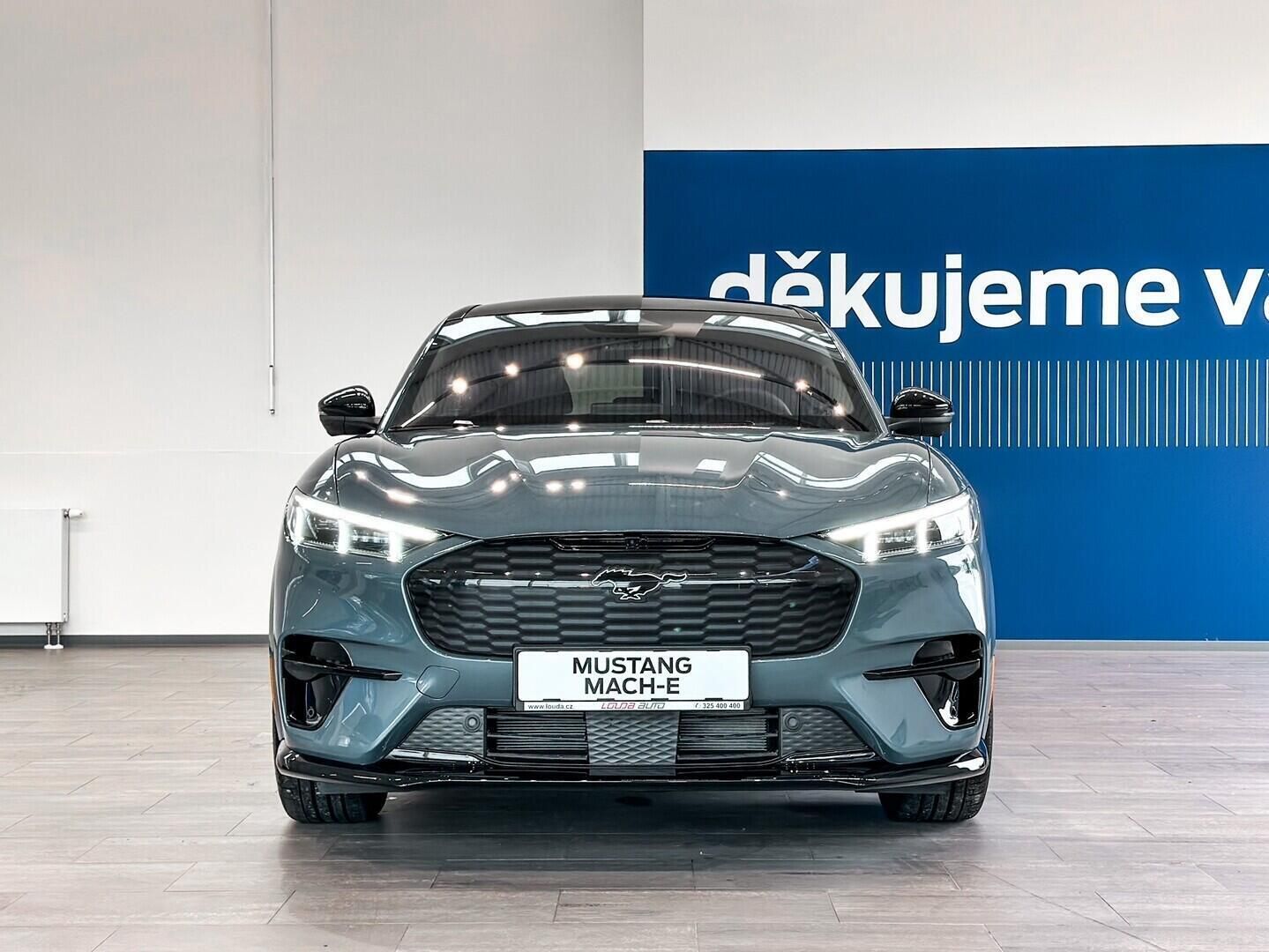 Ford Mustang, - 5D 98,7 kWh PRODLOUŽNÝ DOJZD - fotka 2