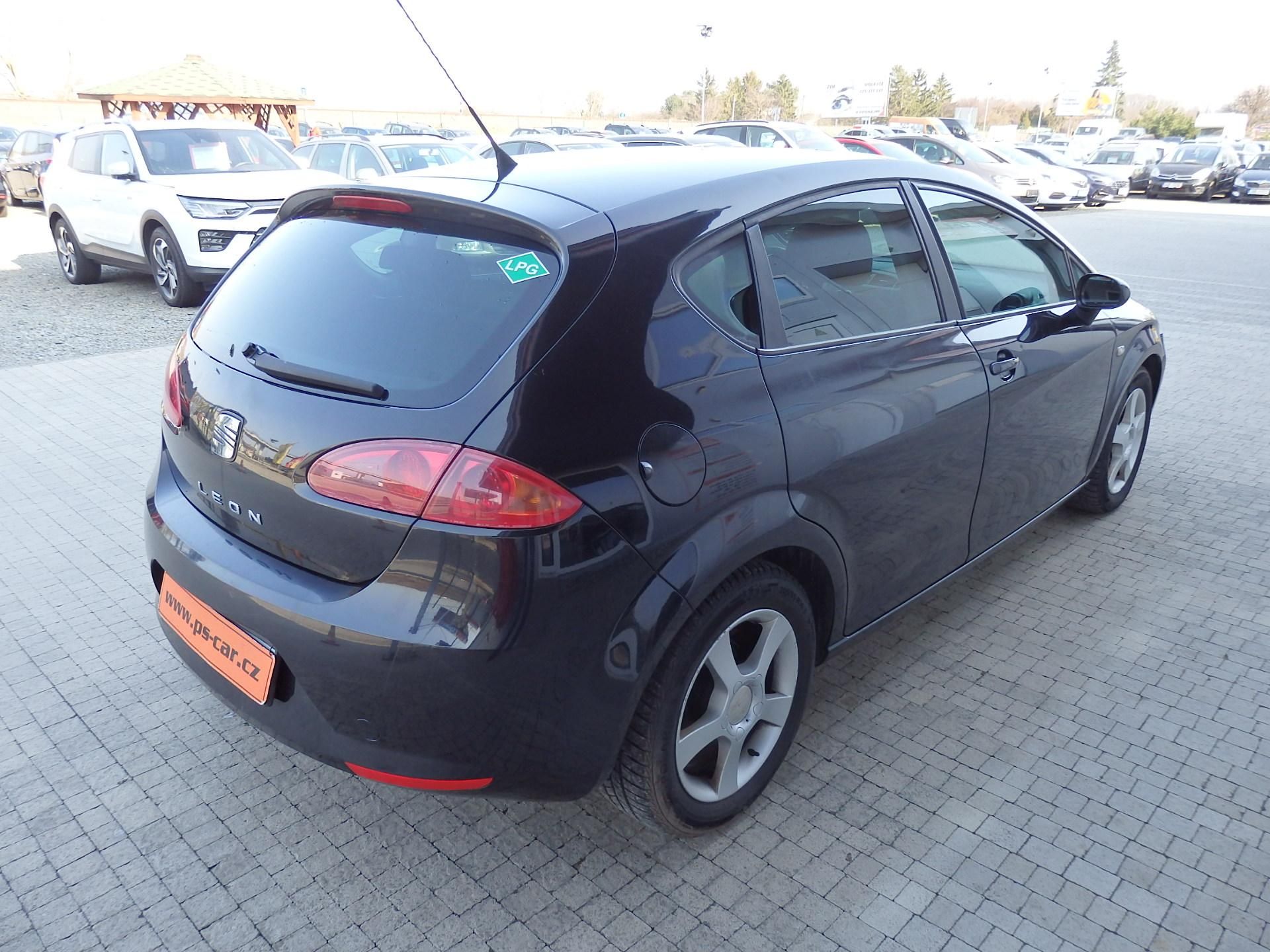 Seat Leon, 1.6i 75 kW DIGI. KLIMA, LPG - fotka 4