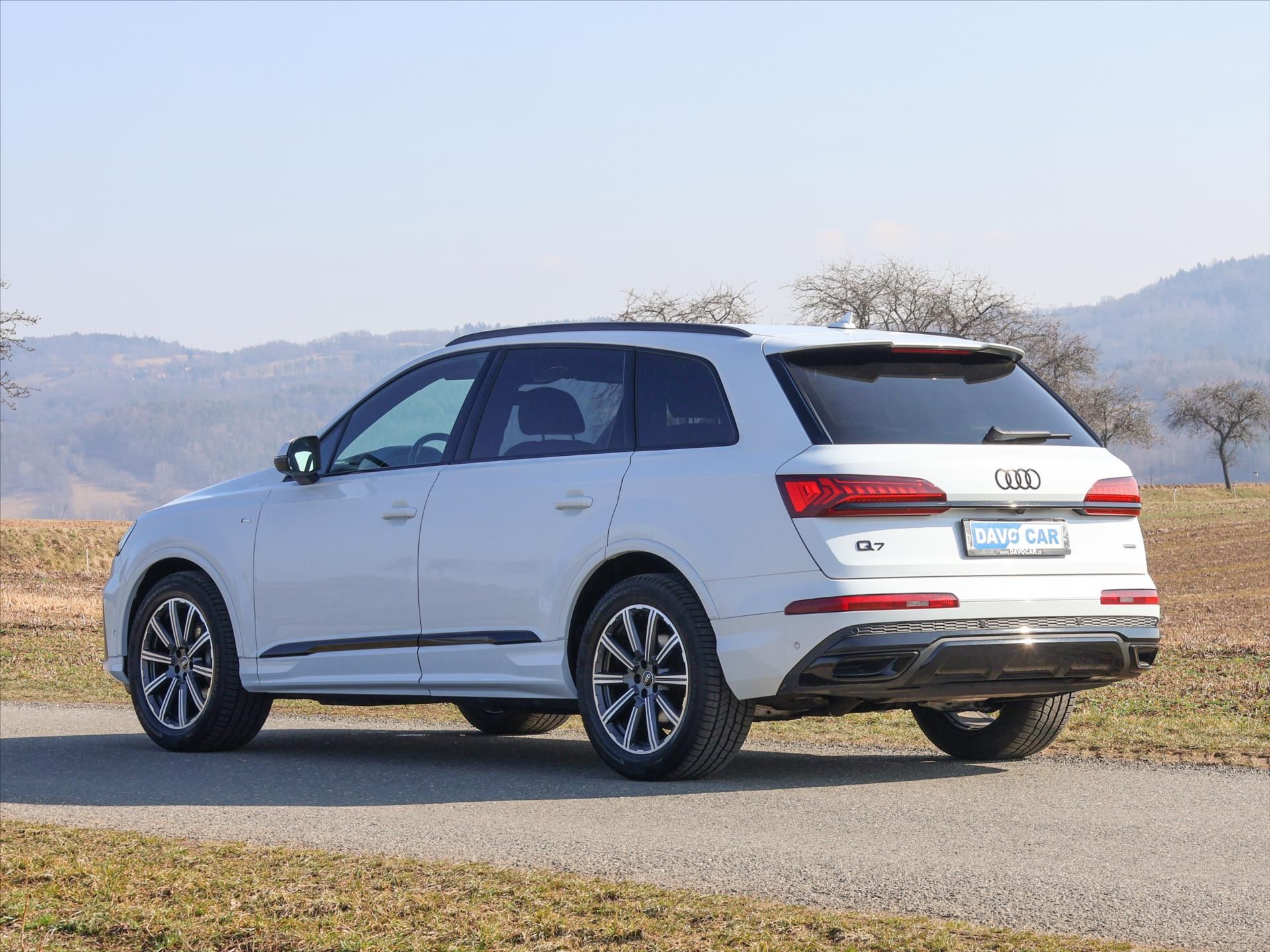 Audi Q7, 3,0 TDI quattro tiptronic S li - fotka 5