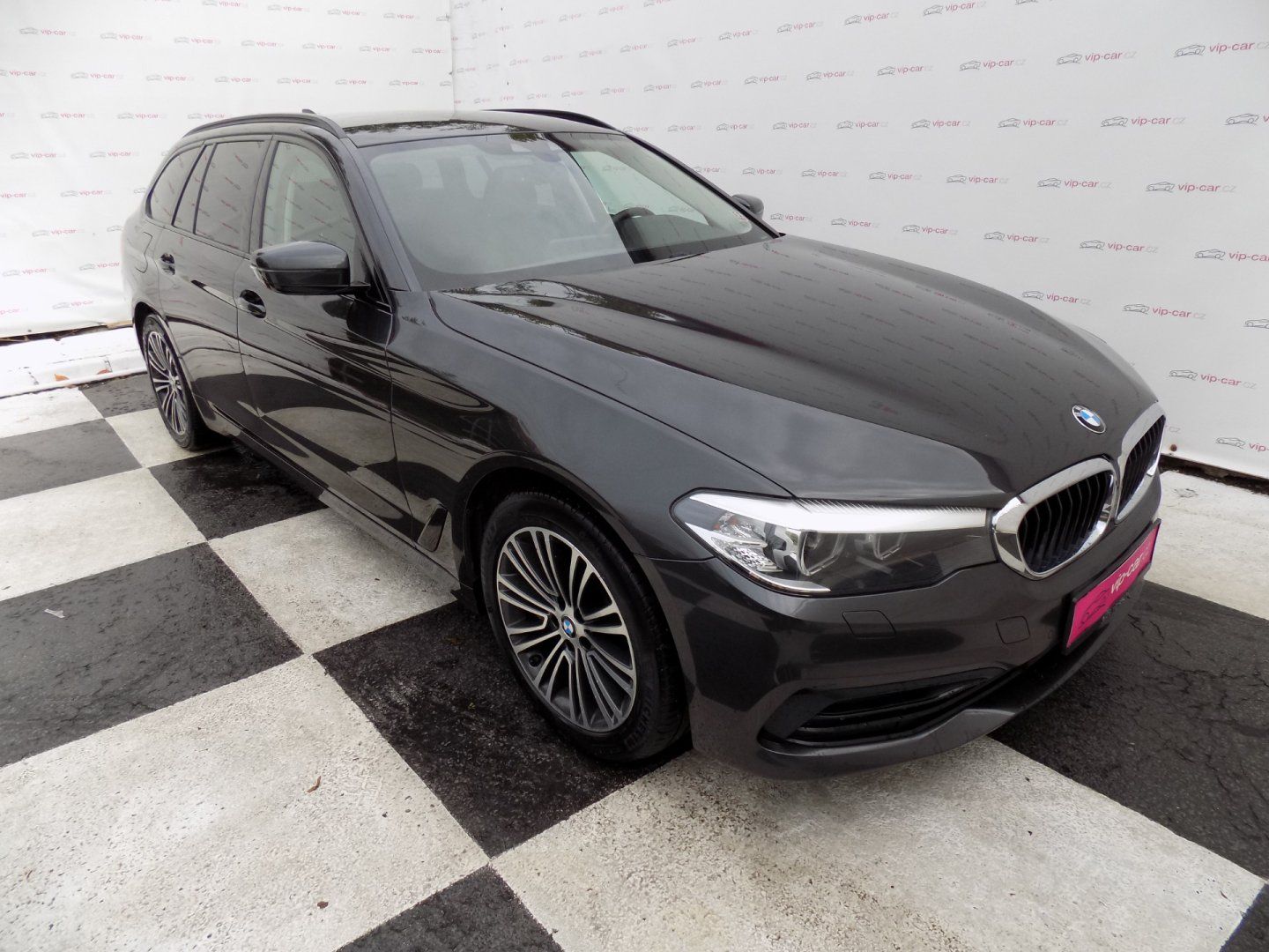 BMW Řada 5, 530d/Sport-Line/Full-Led/ - fotka 6