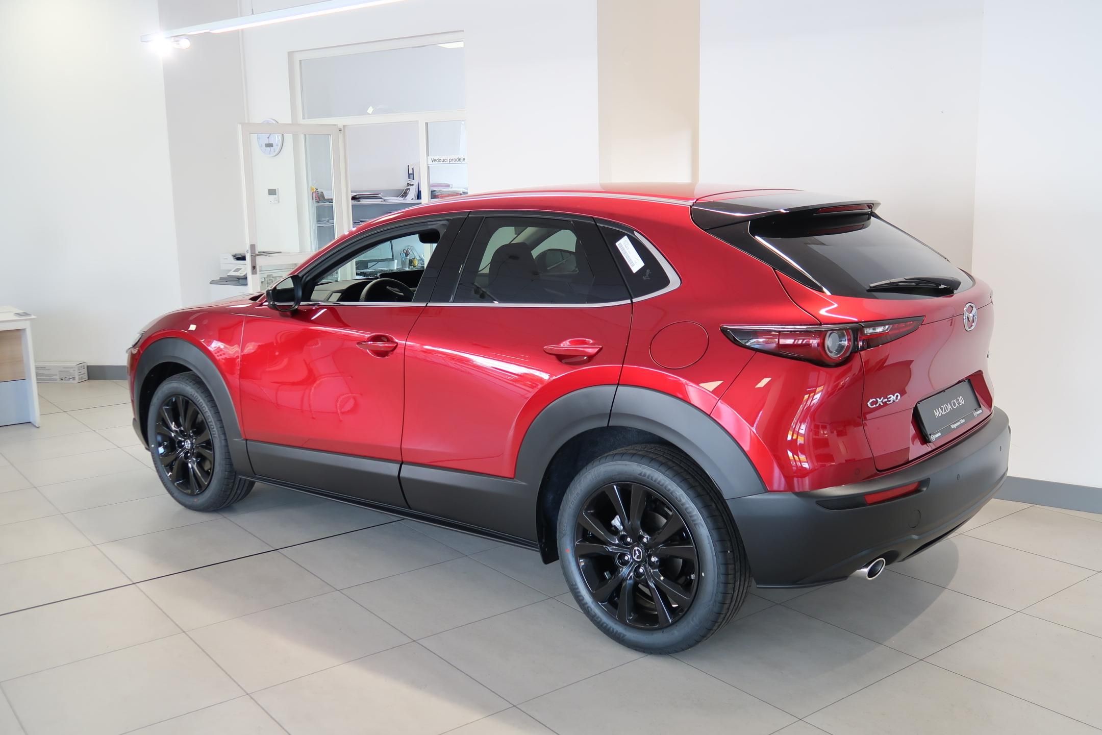 Mazda CX-30, 2.5l G140 Homura - fotka 3