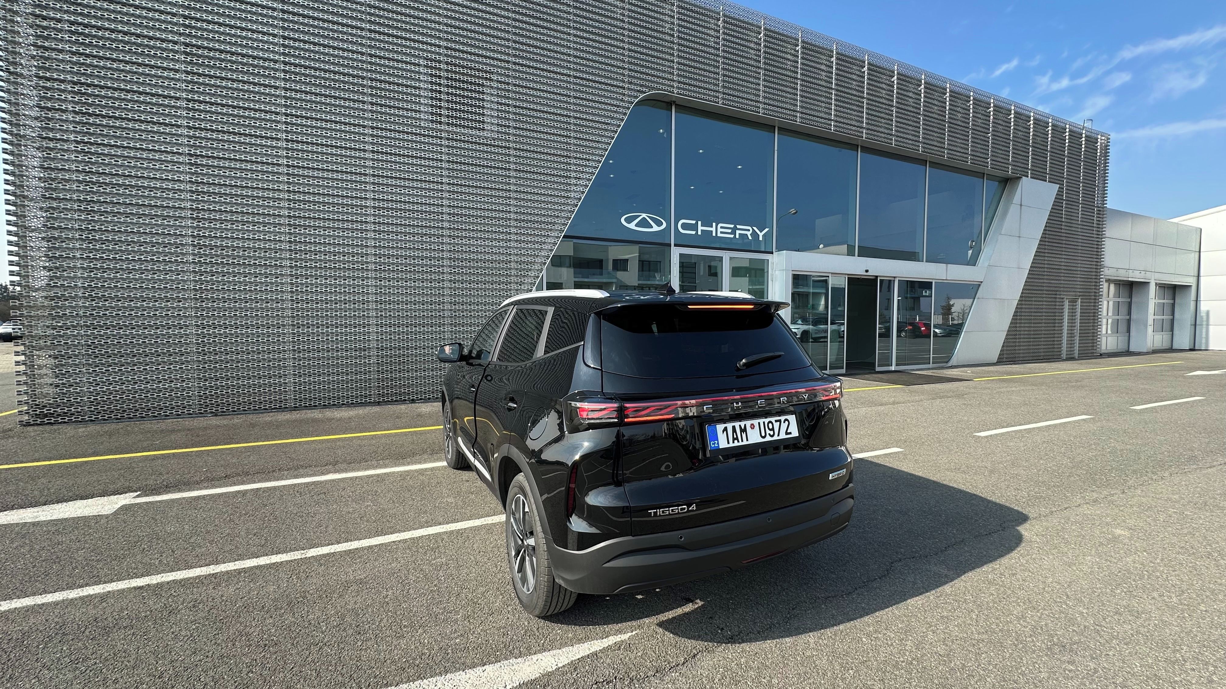 Chery Tiggo 4 HEV, 163k UNIQUE FWD AUTOMAT - fotka 4