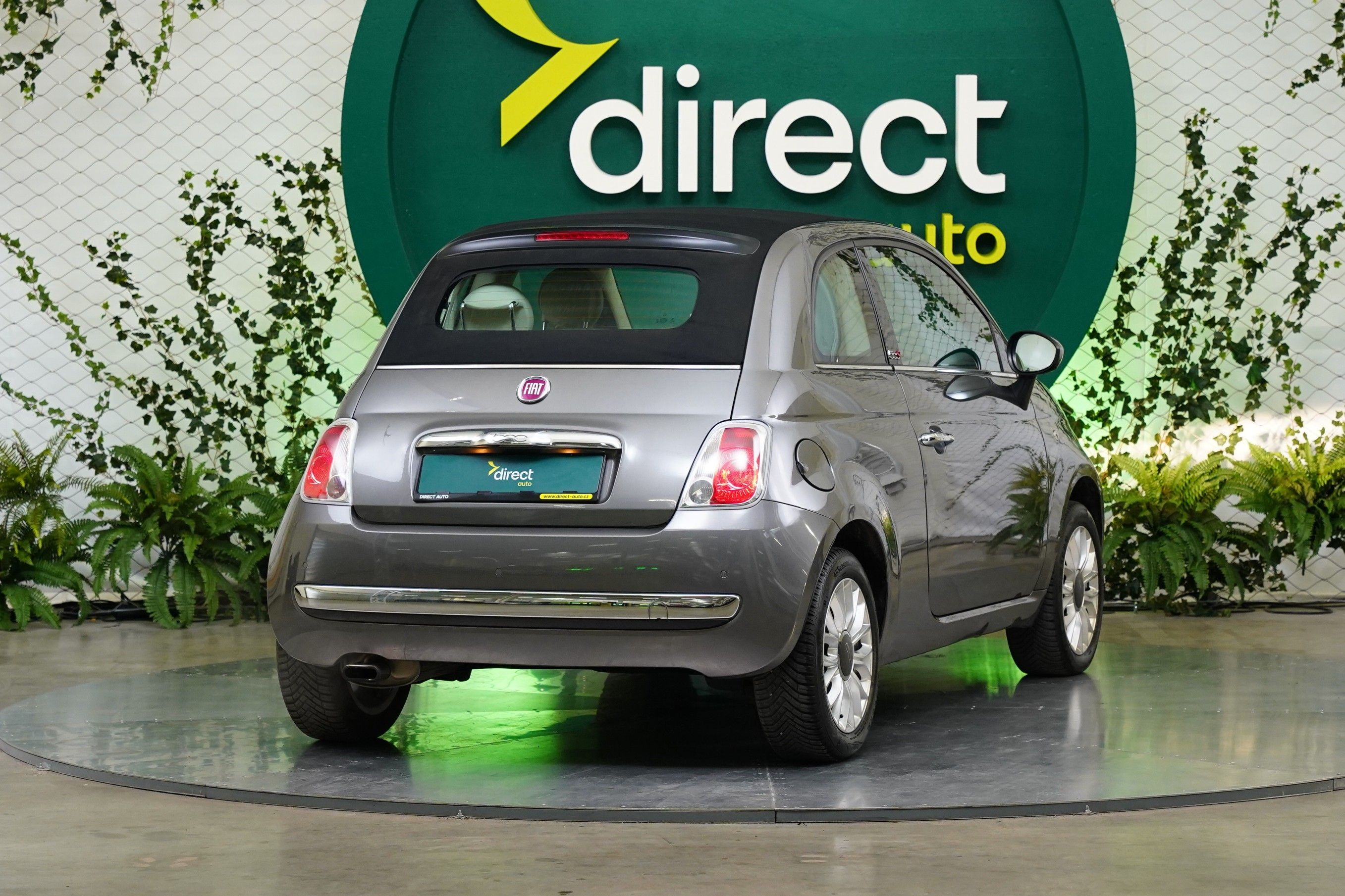 Fiat 500C, 1.2 51 kW Lounge - fotka 2