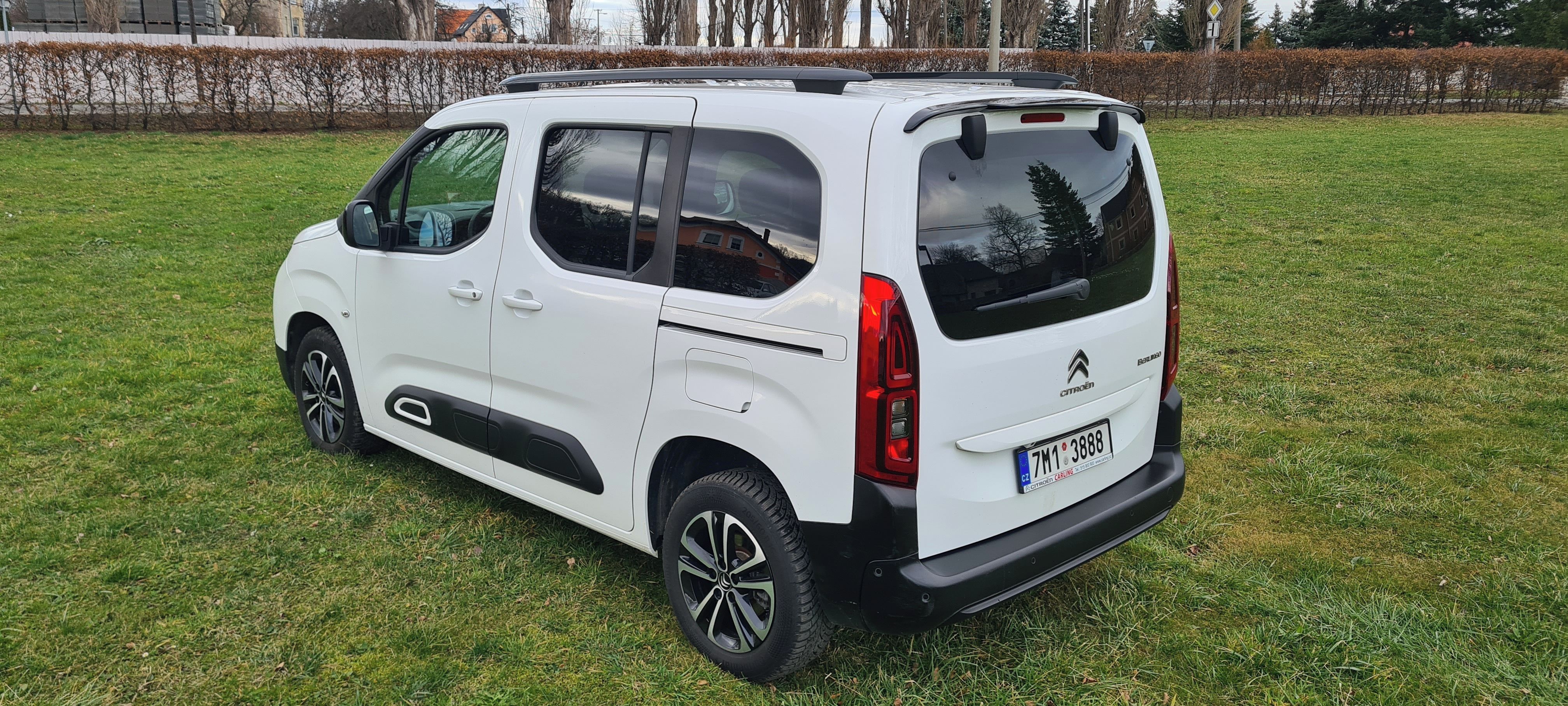 Citroën Berlingo, Berlingo 1.5 BHDi 130S&S SHINE - fotka 4
