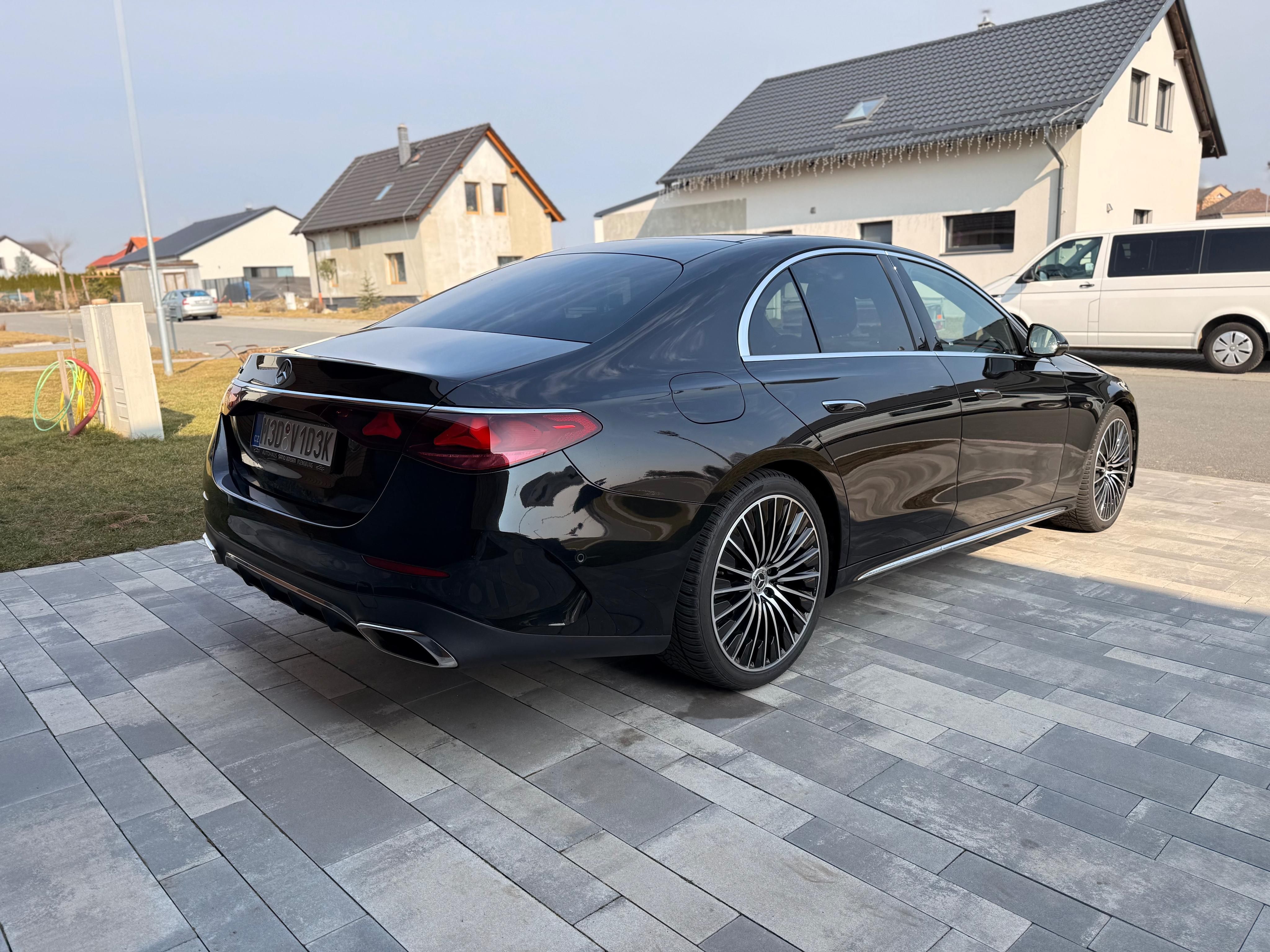 Mercedes-Benz Třídy E, AMG Line Superscreen - fotka 2