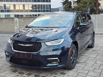 3.6L V6 7 míst Radar DPH