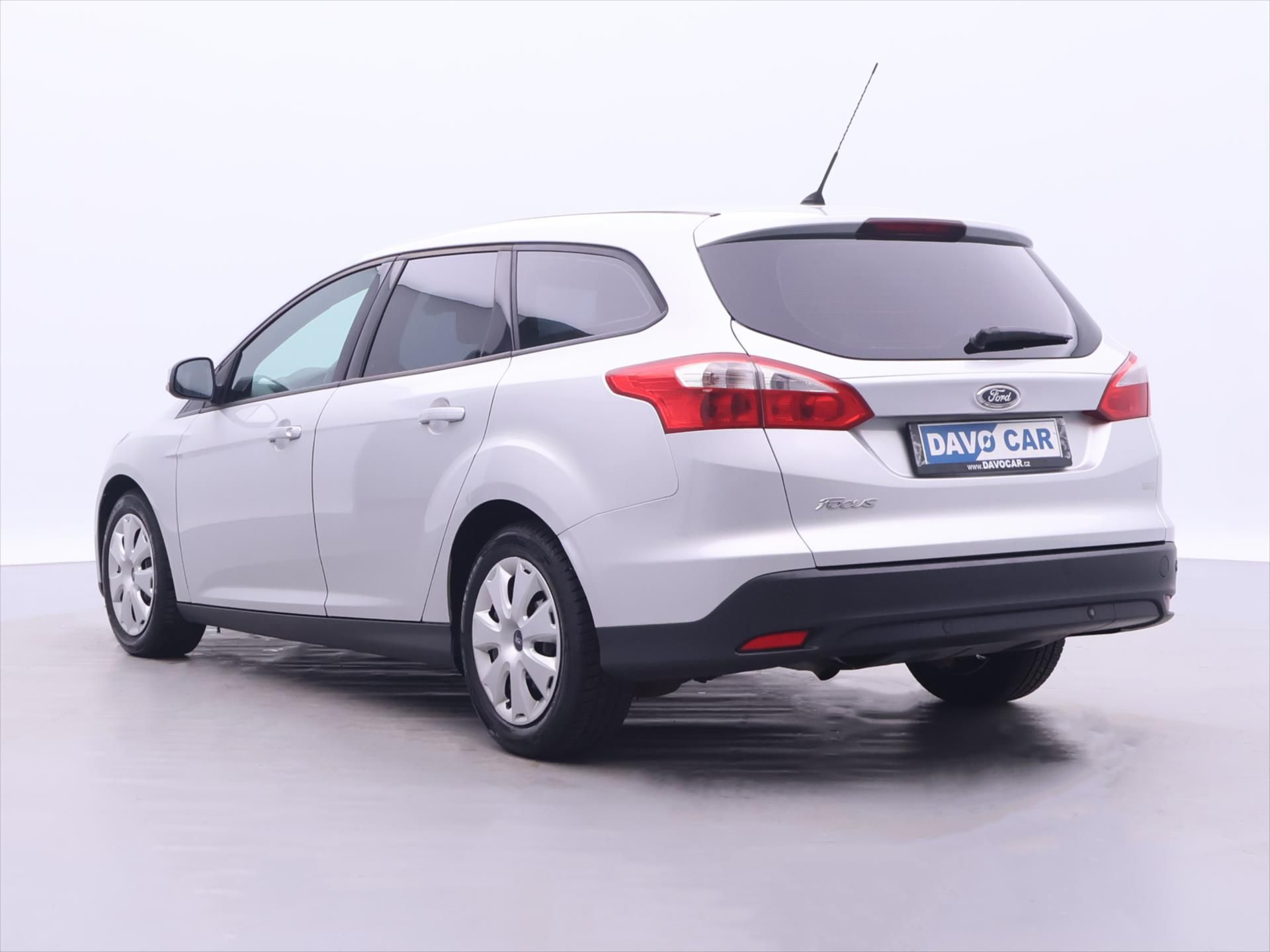 Ford Focus, 1,6 TDCi 70kW Klimatizace CZ - fotka 5