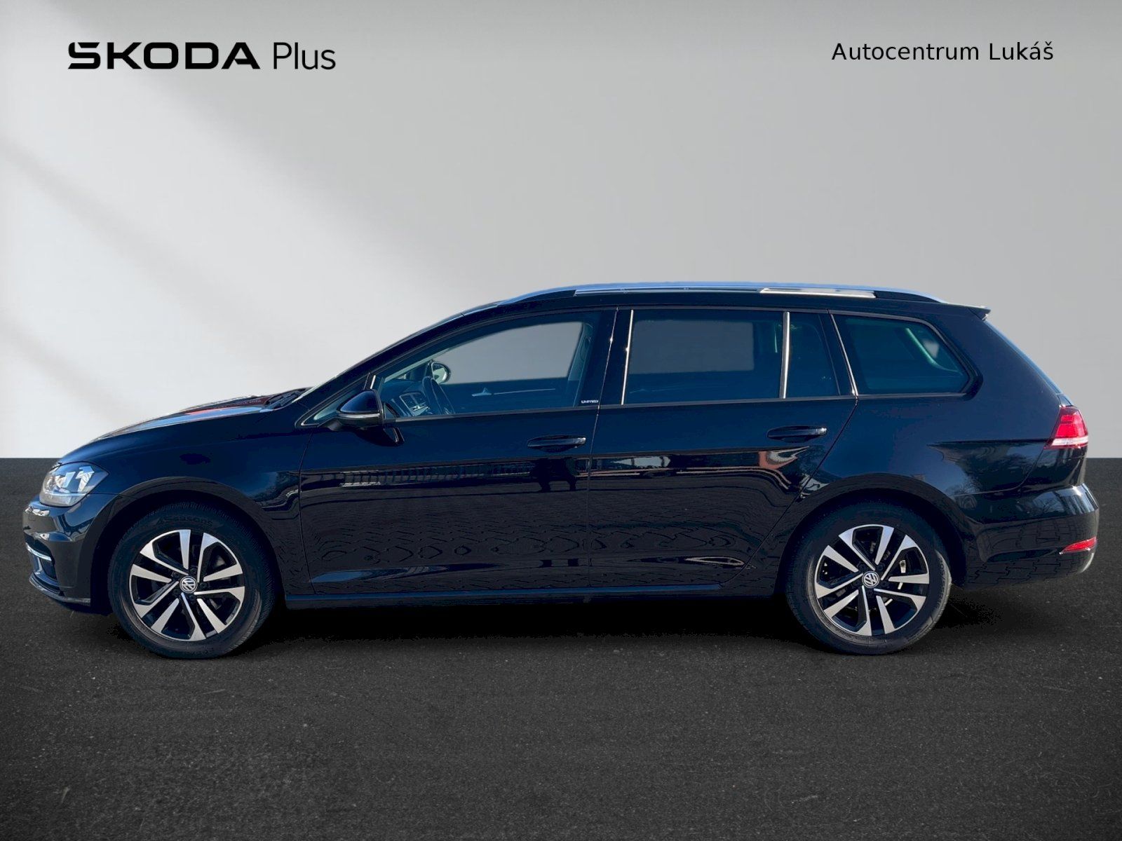 Volkswagen Golf, GOLF VARIANT CL 1,0 TSI BMT OP - fotka 3