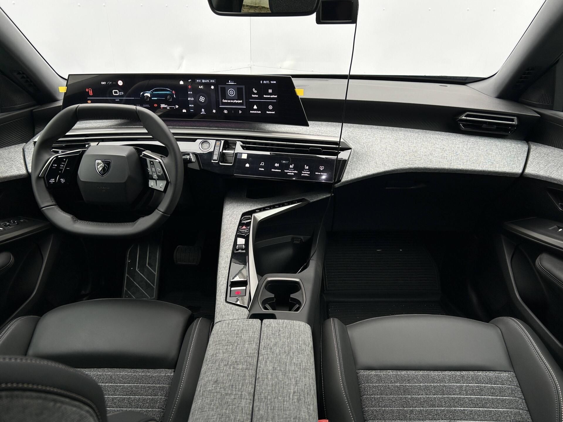 Peugeot 3008, ALLURE Hybrid e-DCS6 1,2 - fotka 6