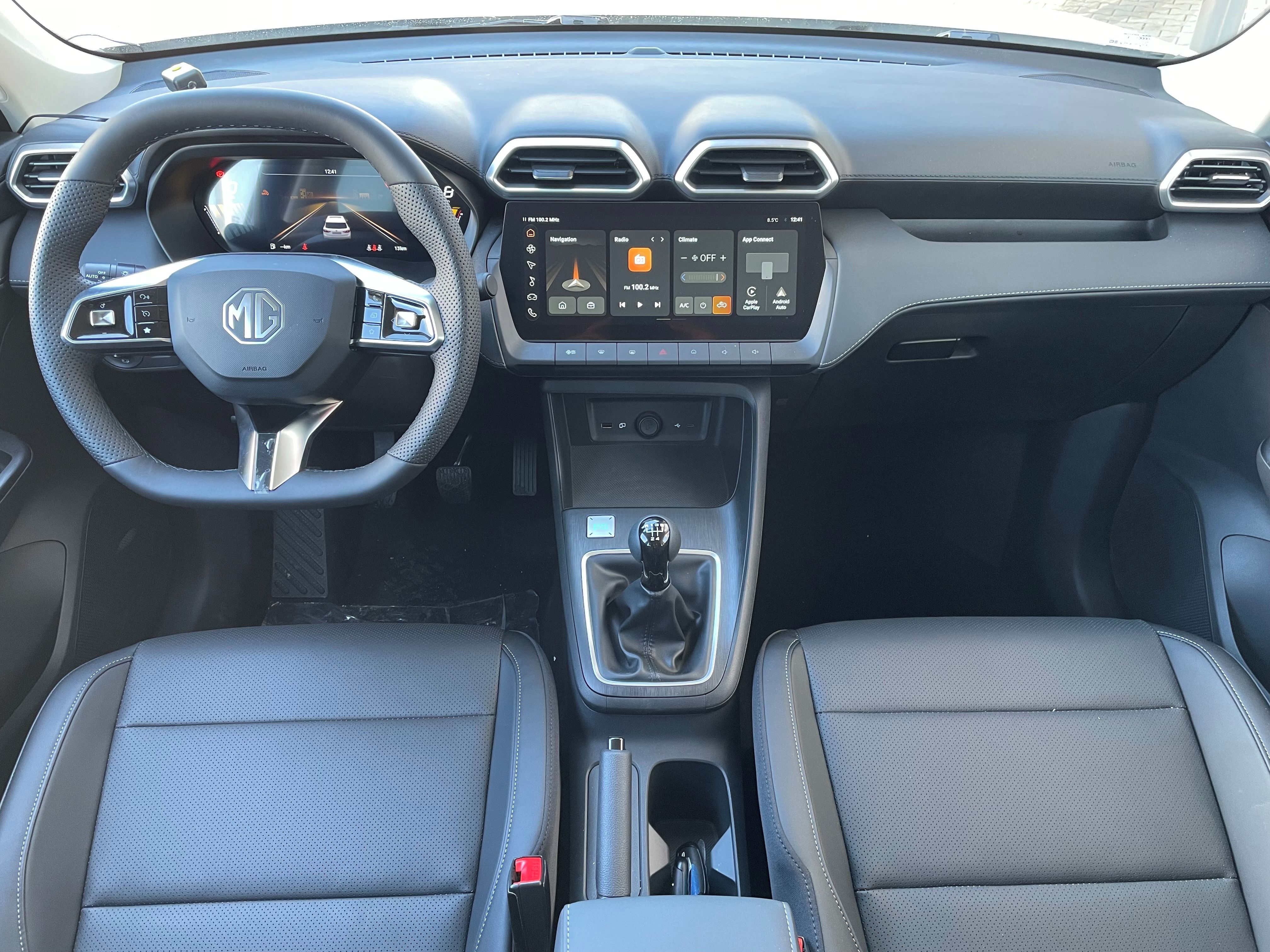 MG ZS, 1.5 5M ELEGANCE SPRING EDITION - fotka 6