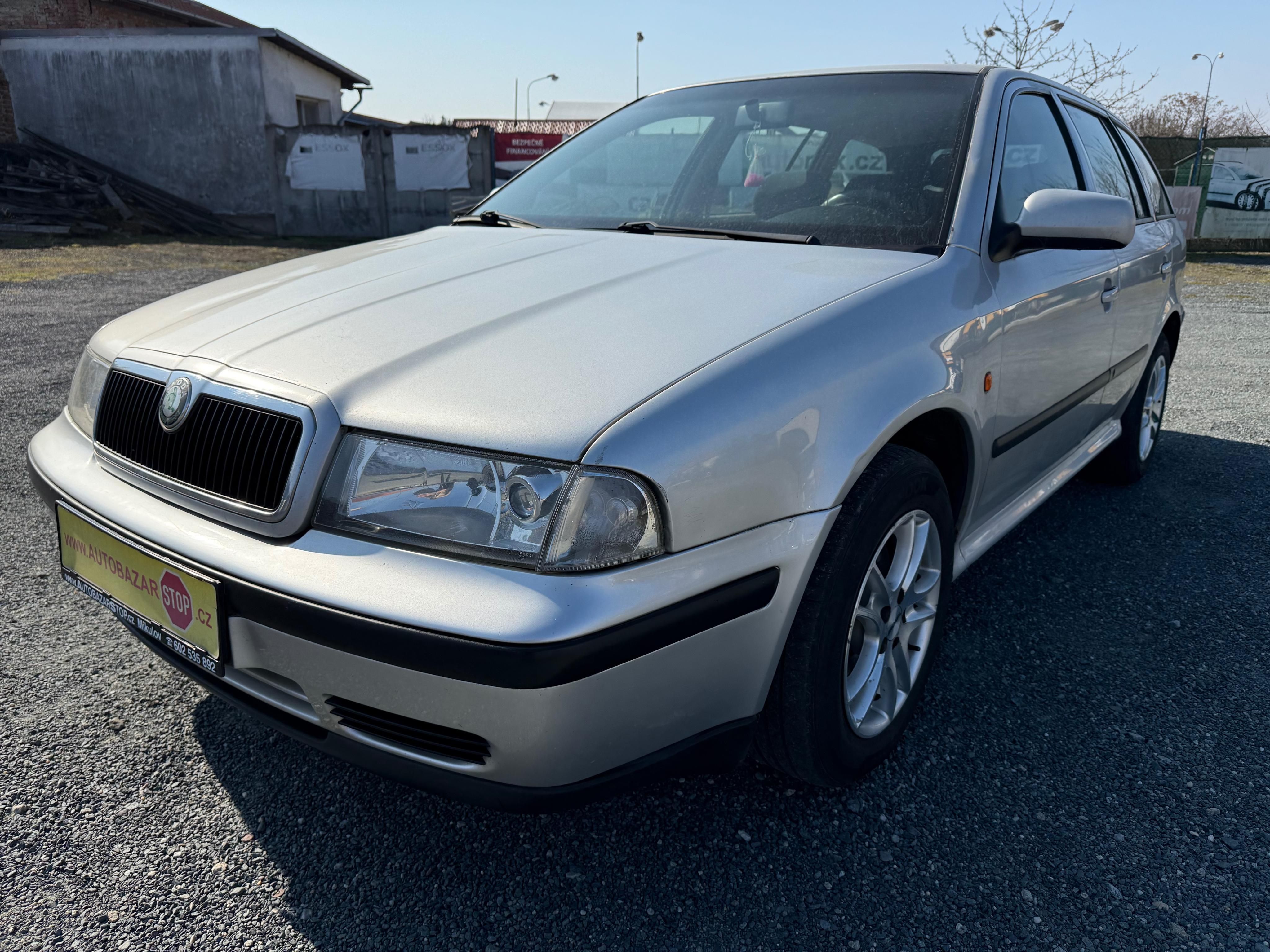 Škoda Octavia, 1.8i 20V 100Kw L&K KOMBI LPG - fotka 3