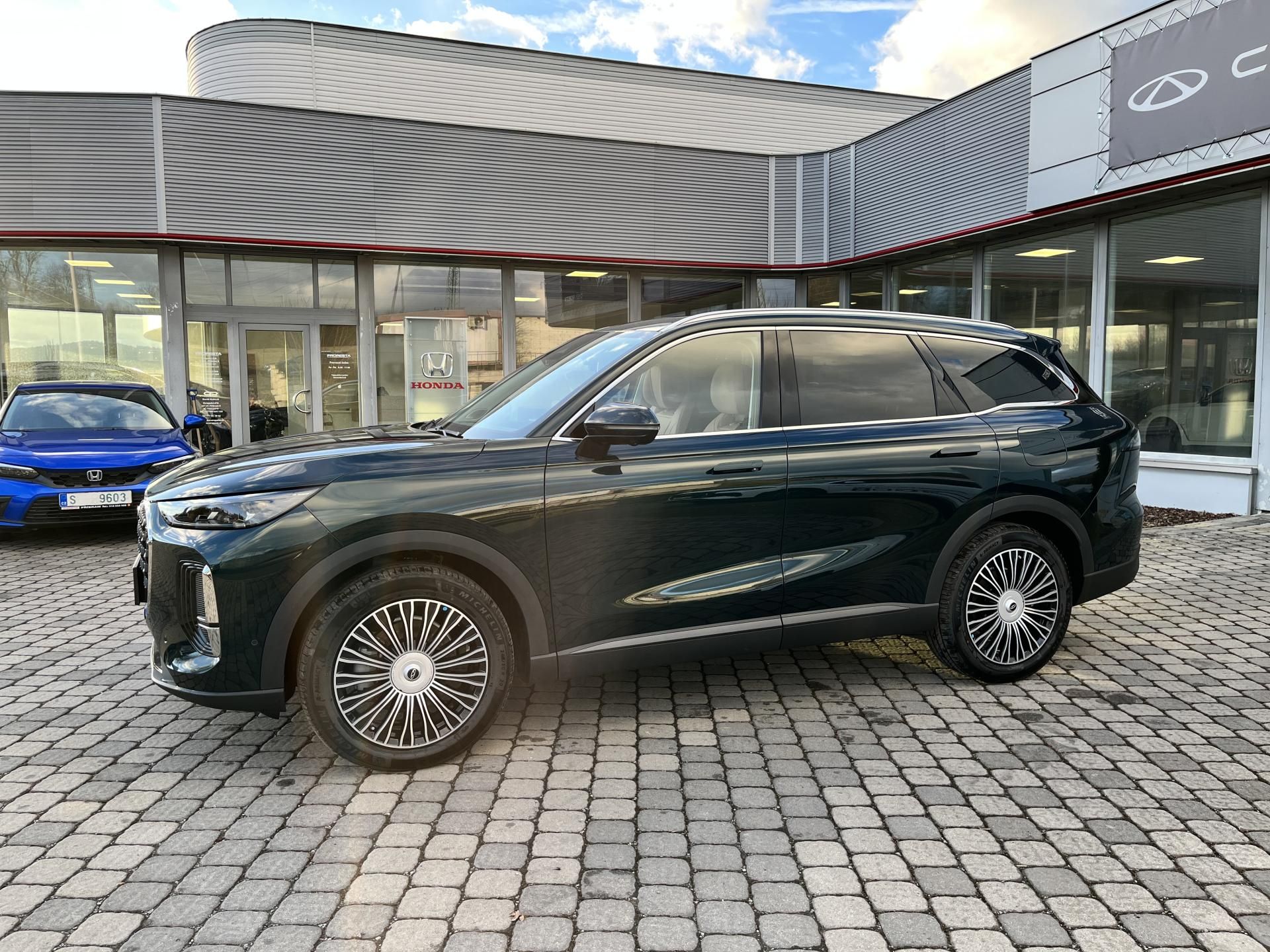 Chery Tiggo 9 PHEV, UNIQUE 315Kw 4x4 - fotka 3