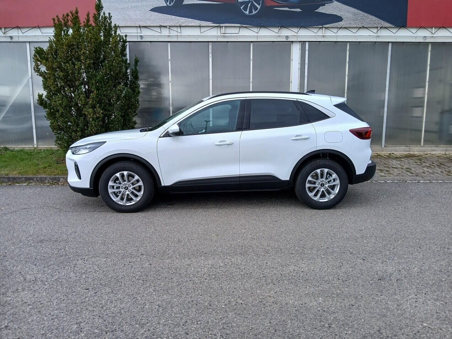 Ford Kuga, TITANIUM 1,5 EcoBoost 137 kW - fotka 3