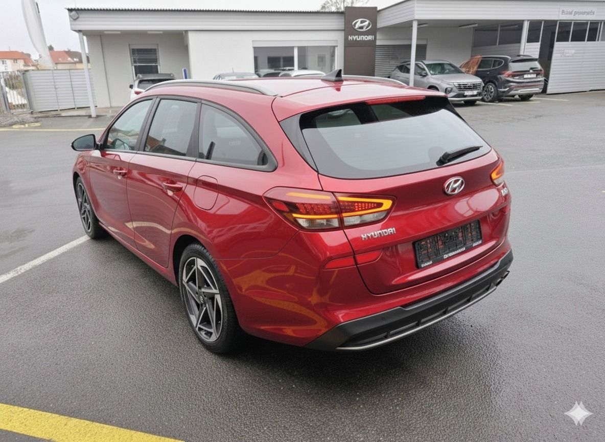 Hyundai i30, COMBI 1,6TGDI 110kW NLINE DCT - fotka 3