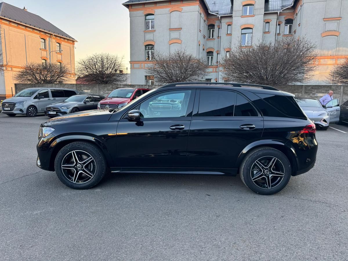 Mercedes-Benz GLE, 300 d 4MATIC - fotka 4