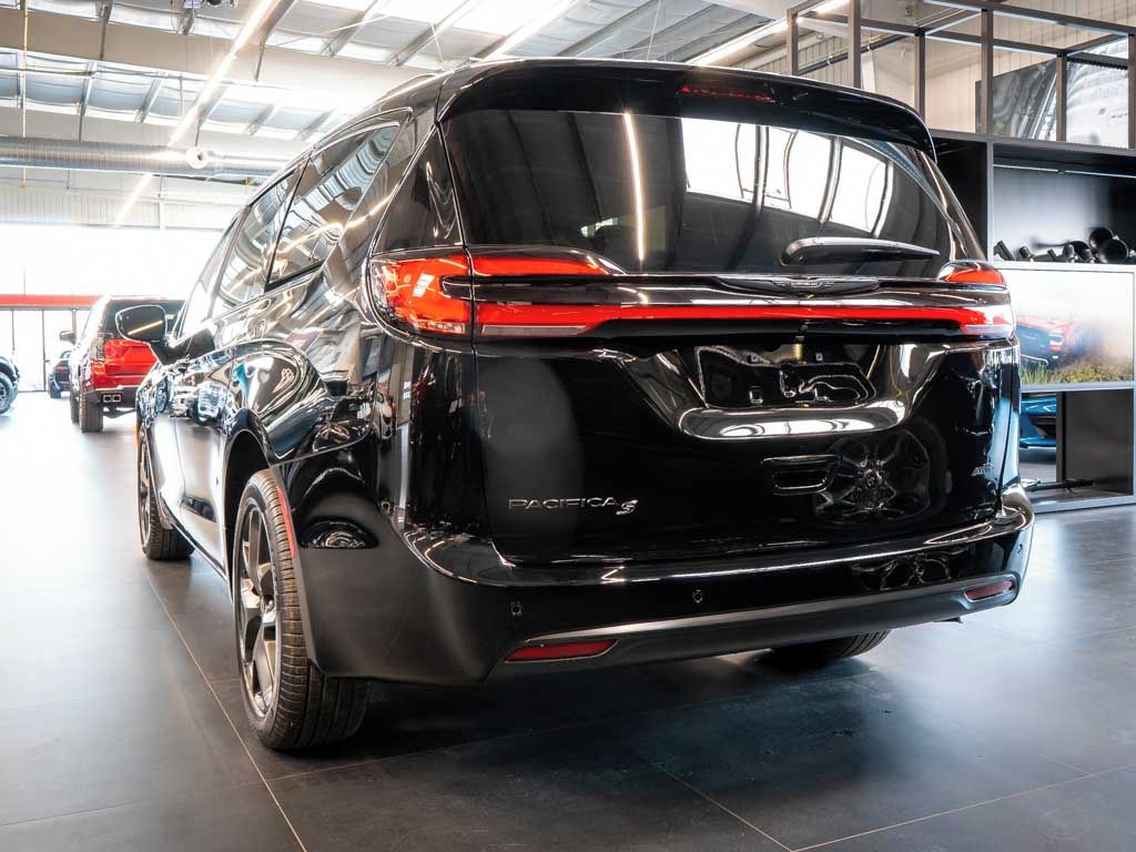 Chrysler Pacifica, 3.6 Select AWD, 360 Cam 2x LCD - fotka 3