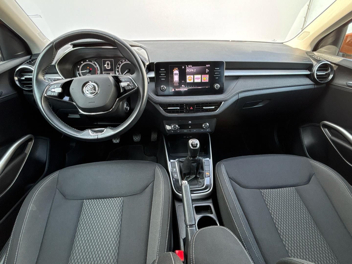 Škoda Fabia, 1.0 TSI / 70 kW STYLE - fotka 5