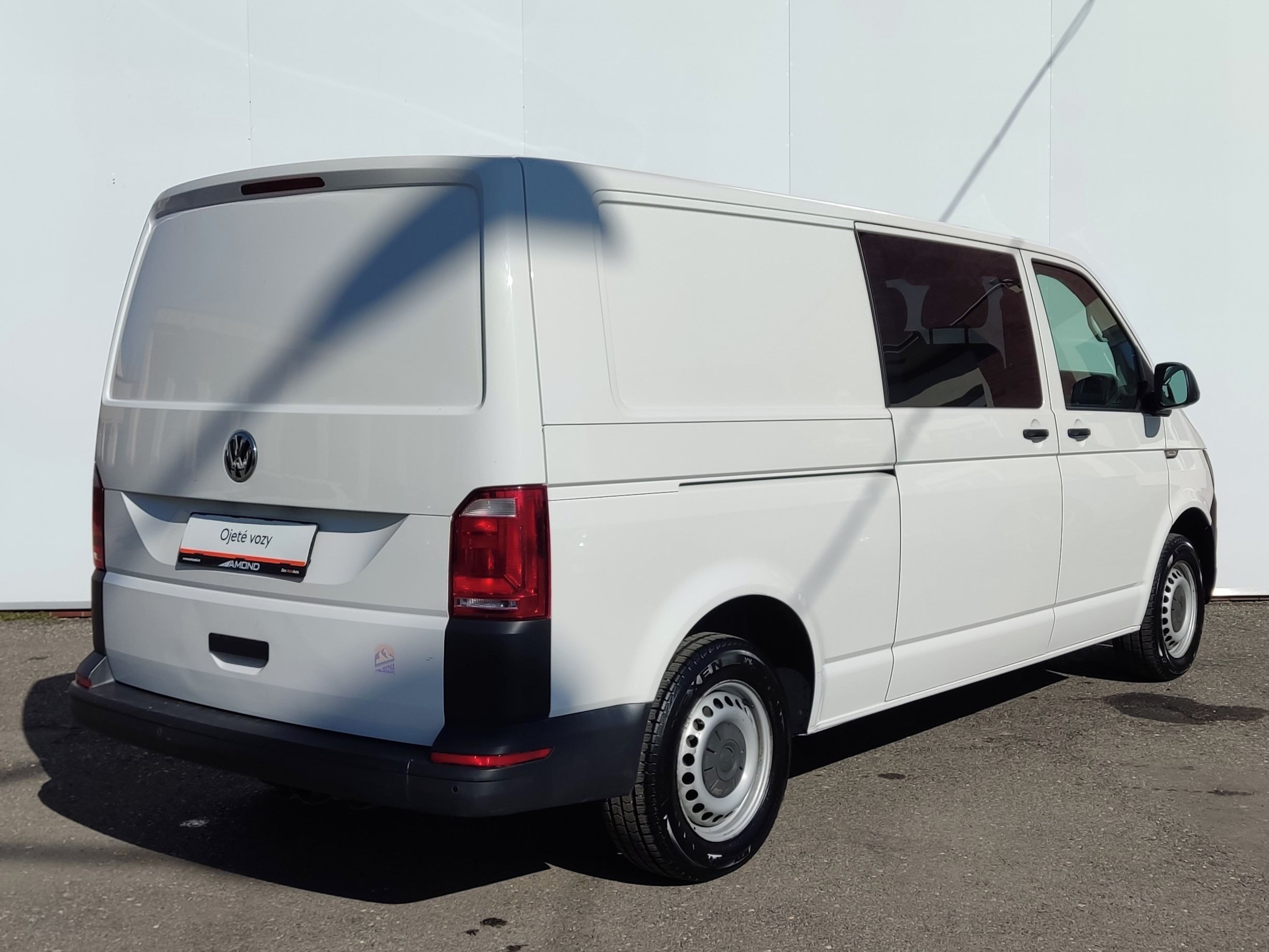 Volkswagen Transporter, 2.0 TDI 110 kW DR 6 míst - fotka 2