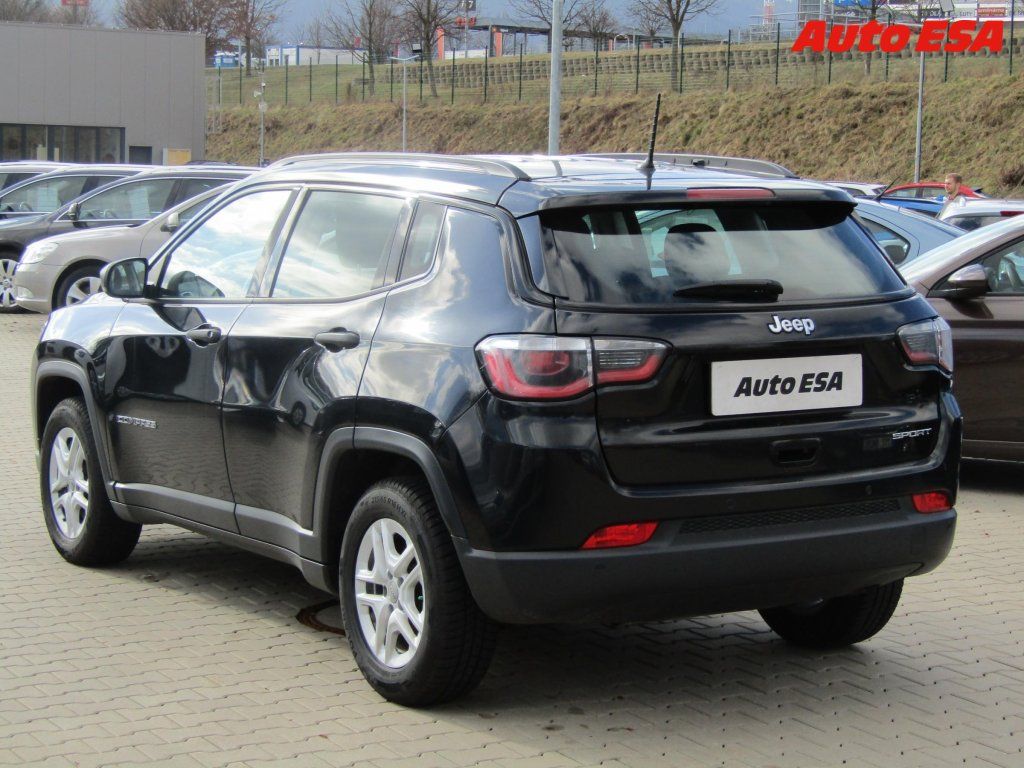 Jeep Compass, 1.4T,ČR - fotka 6