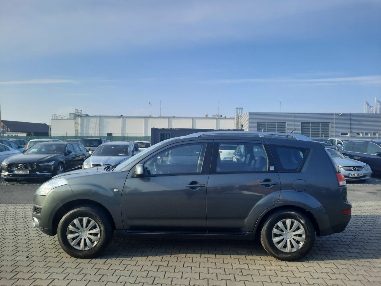 Citroën C-Crosser, 2,2 HDi 115kW 7-MÍST*KLIMA* - fotka 5