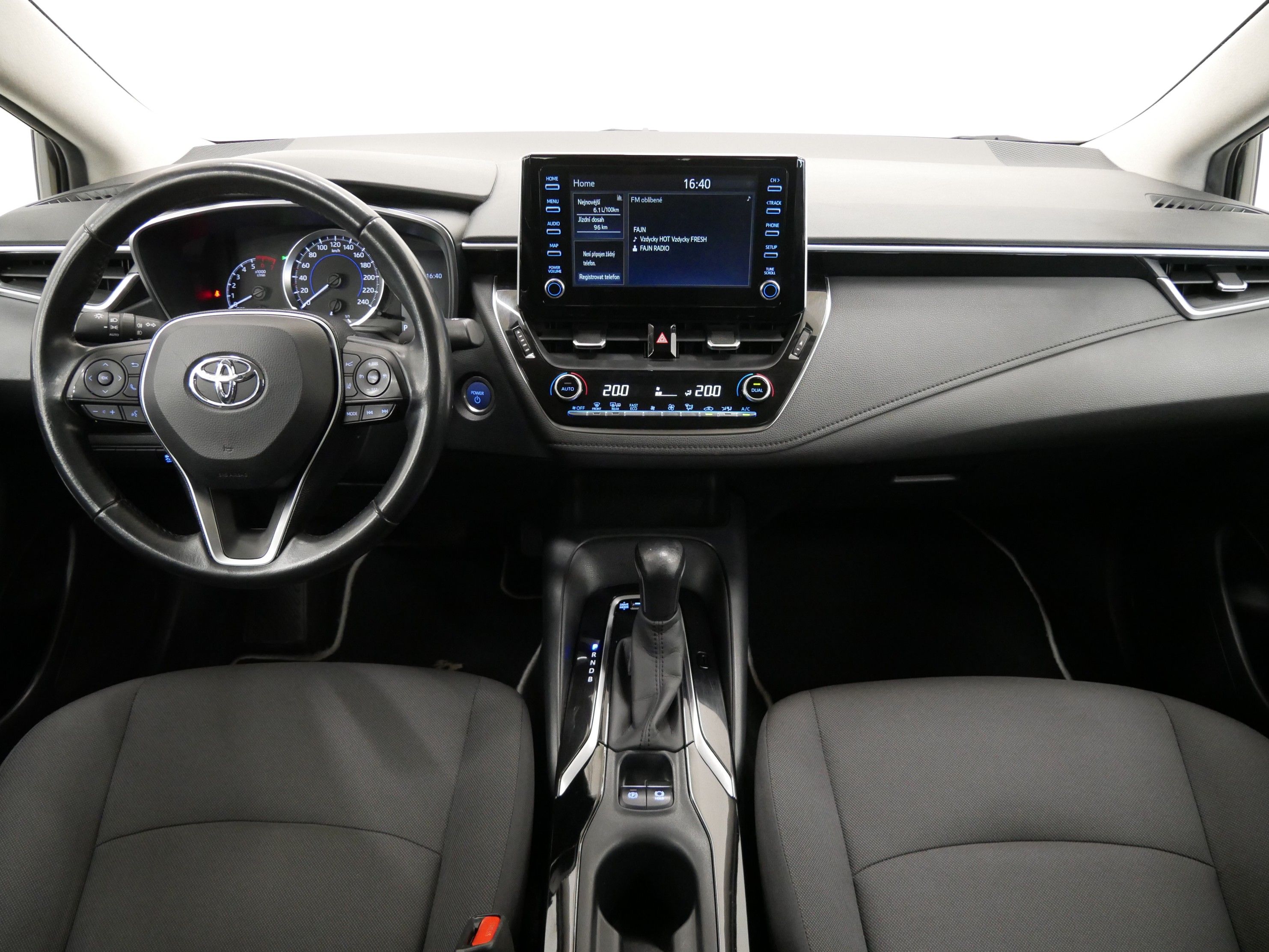 Toyota Corolla, 1.8 E-CVT 72 kW Comfort - fotka 5