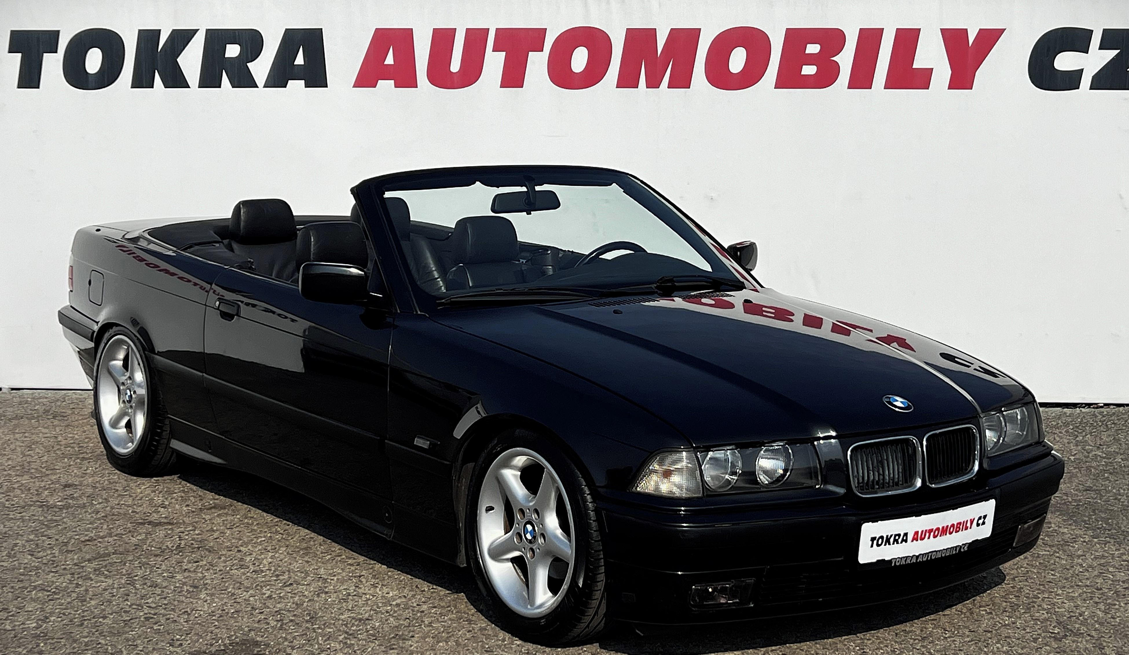 BMW Řada 3, E36 318i 85kW HARDTOP AluR17 - fotka 4