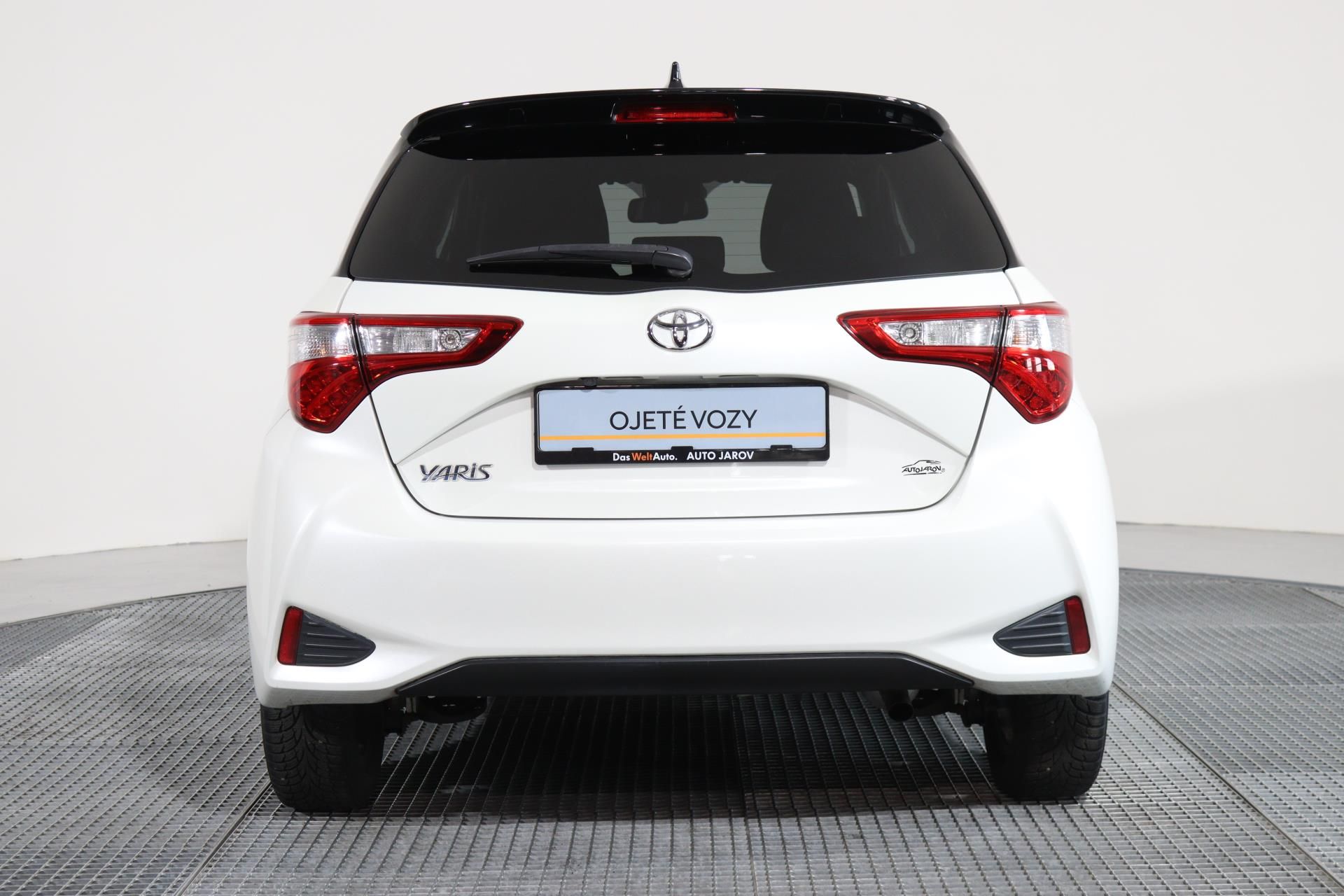 Toyota Yaris, SELECTION 1,5 VVT-iE - fotka 6