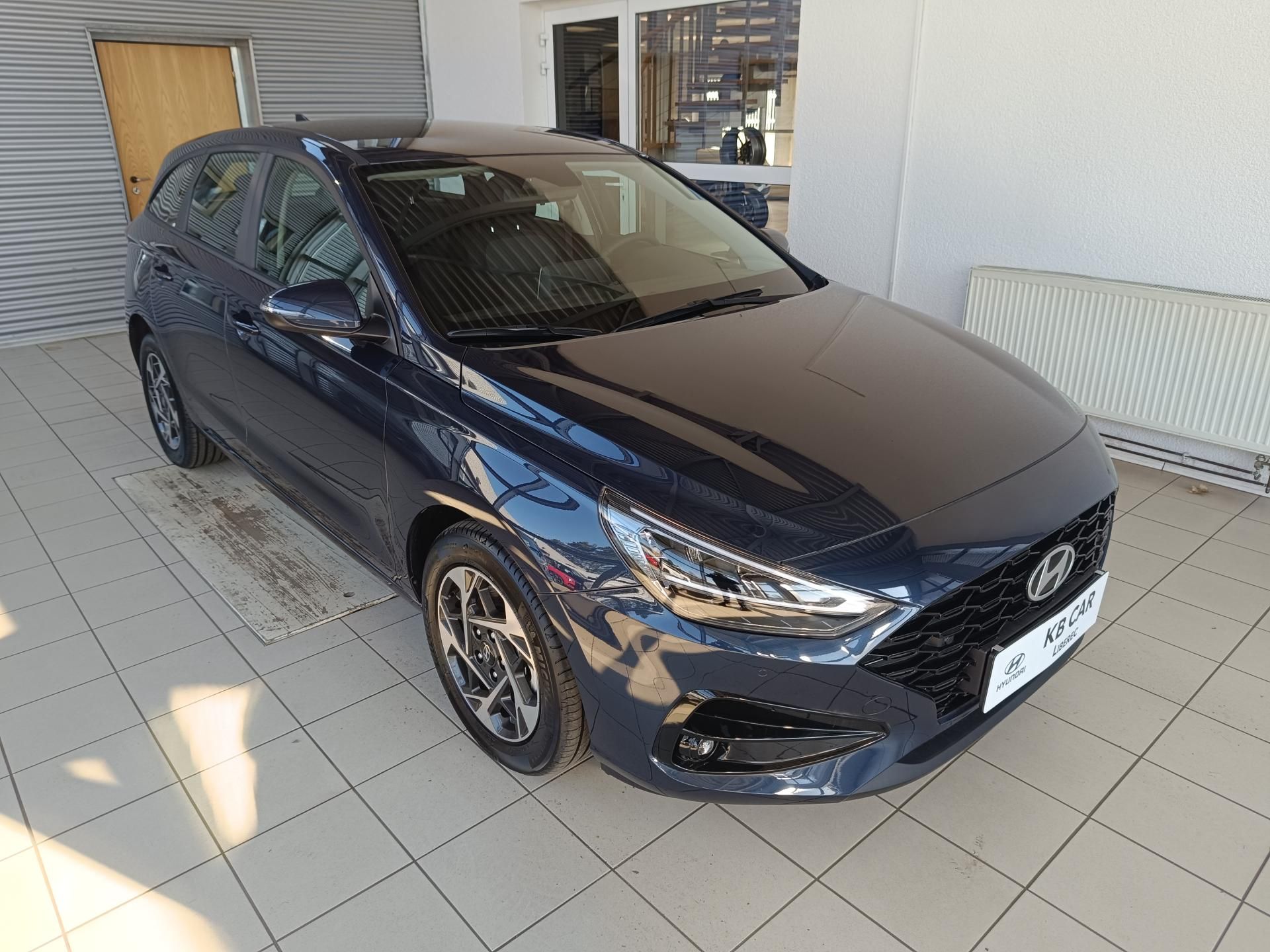 Hyundai i30, 1.0T-GDi 74kW Comfort AT - fotka 6